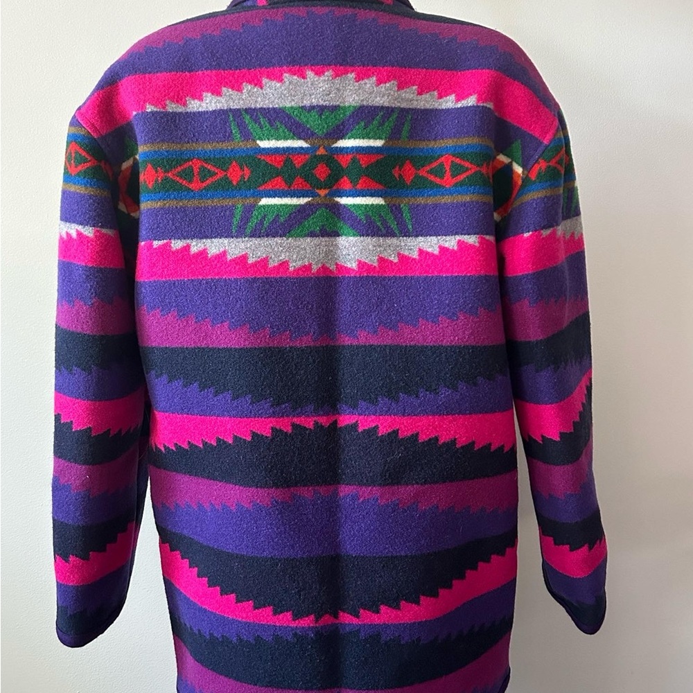 Colorful Patterned Shawl Cardigan - Picture 4 of 8